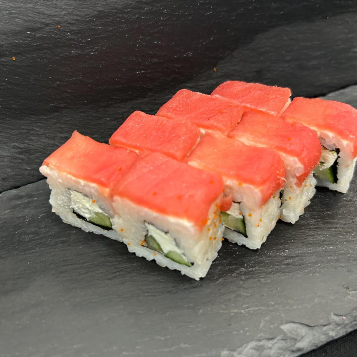 Ролл филадельфия с тунцом