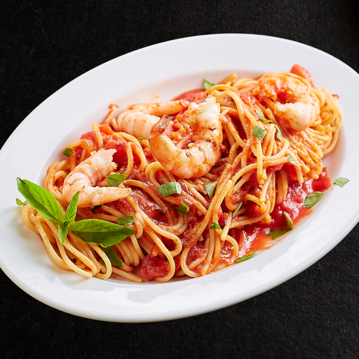 Спагетти Маринара с тигровыми креветками