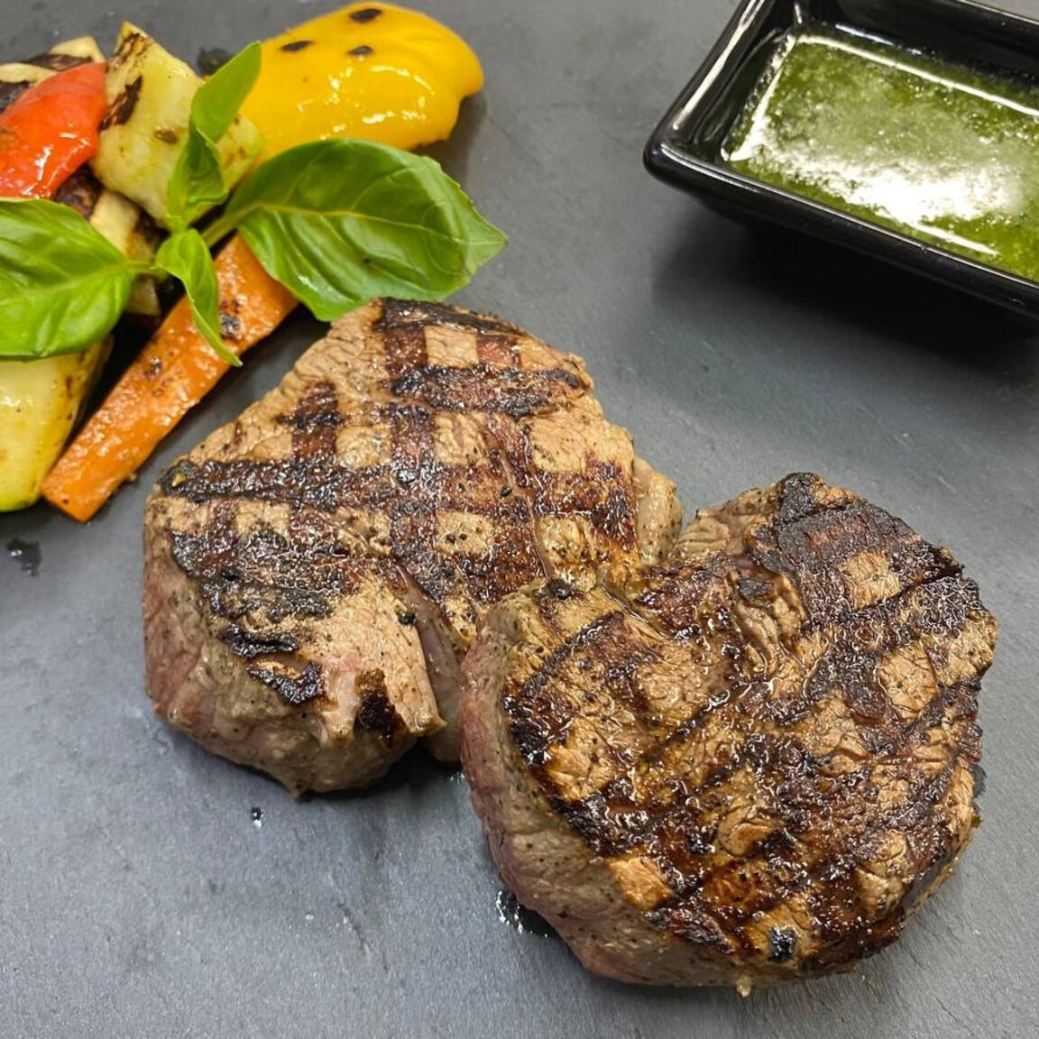 Медальоны из говяжей вырезки