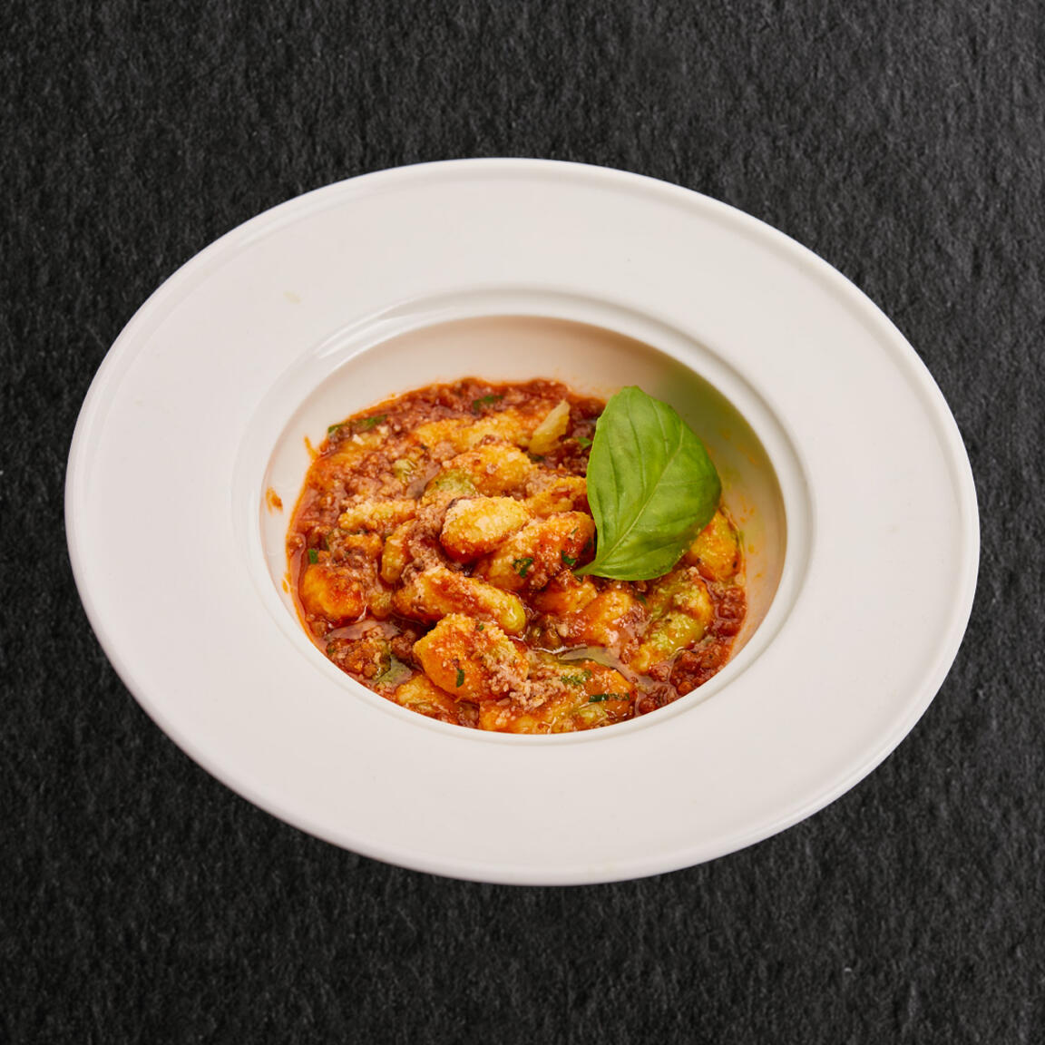 НЬОККИ БОЛОНЬЕЗЕ