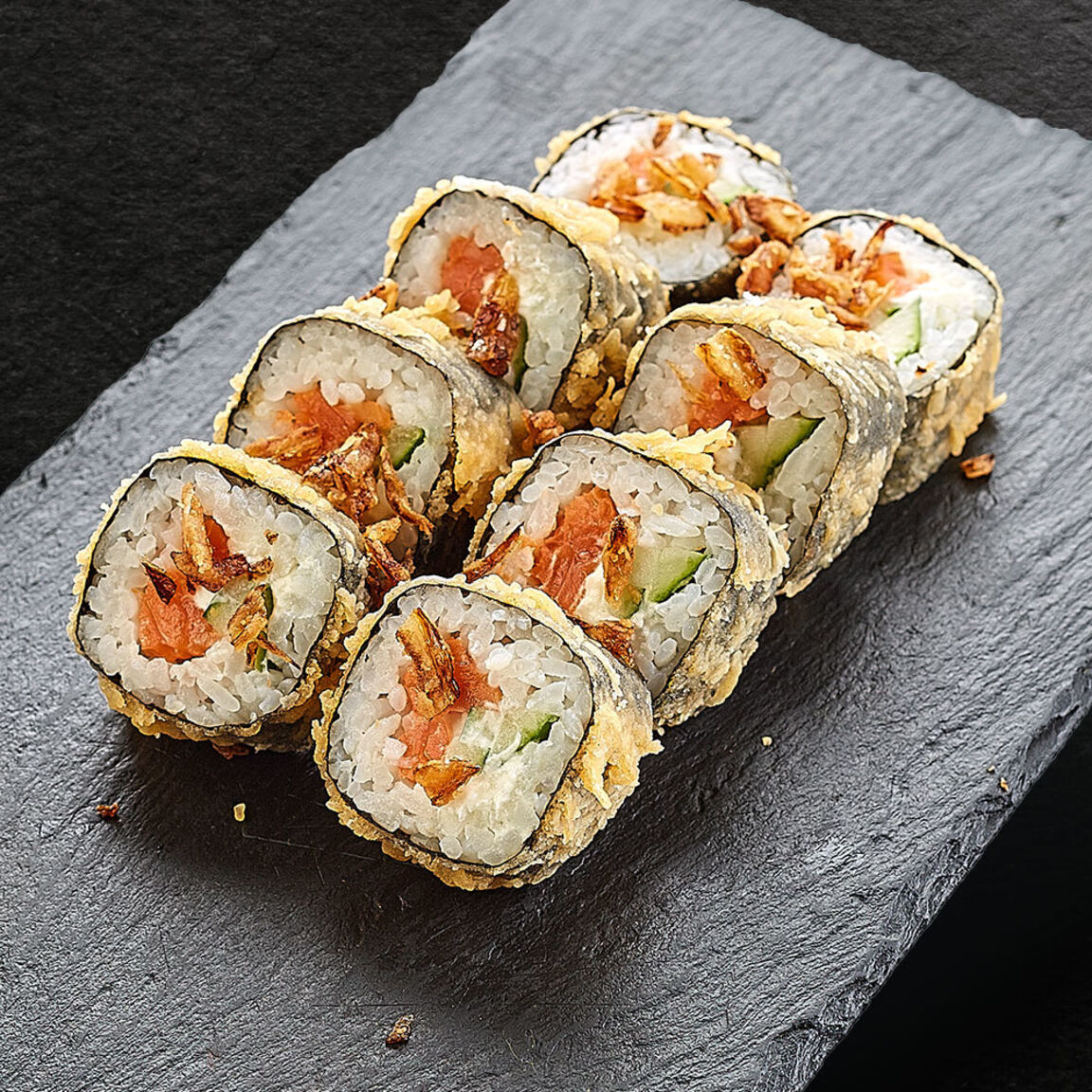 Горячие с лососем