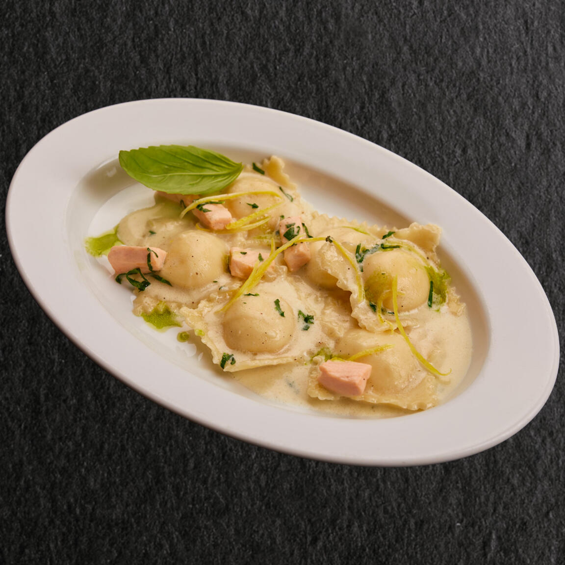 РАВИОЛИ С КРЕВЕТКОЙ И РИКОТТОЙ